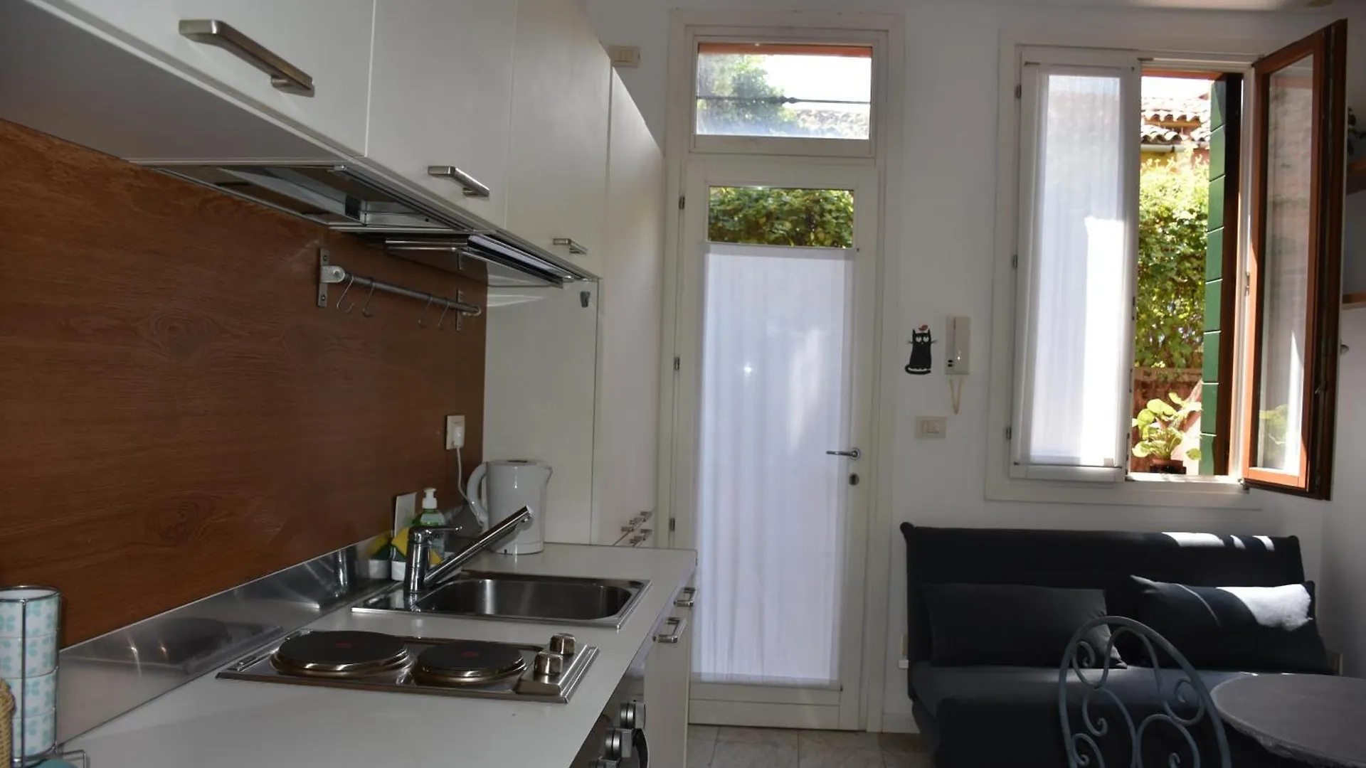 Maison De Minou Venice 0*,  Italy